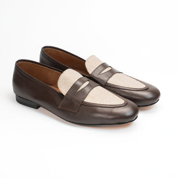 Loafers Corte Limpio Cafe con Beige